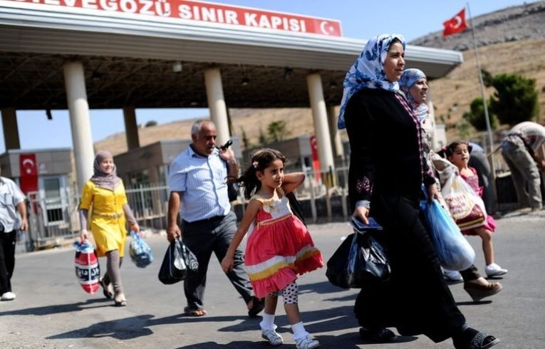 عدد السوريين في تركيا مستمر بالانخفاض.. 67 ألف شخص خلال 75 يوماً